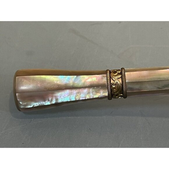 Vintage La Corona Paris Mother of Pearl Abalone and Brass Ornate Opera Glasses - Picture 4 of 9